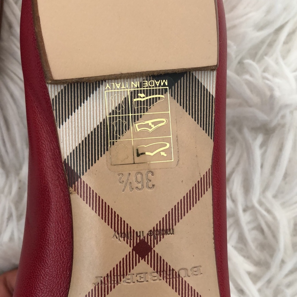Burberry Ballet Flat - Picture 6 of 6